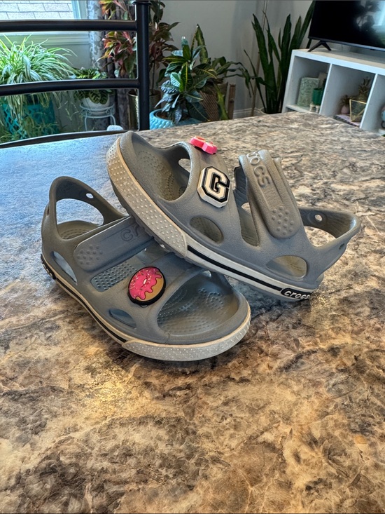 CROCS Other - CROCS Kids' Gray Hook-and-Loop Sandals with Charms Size 8